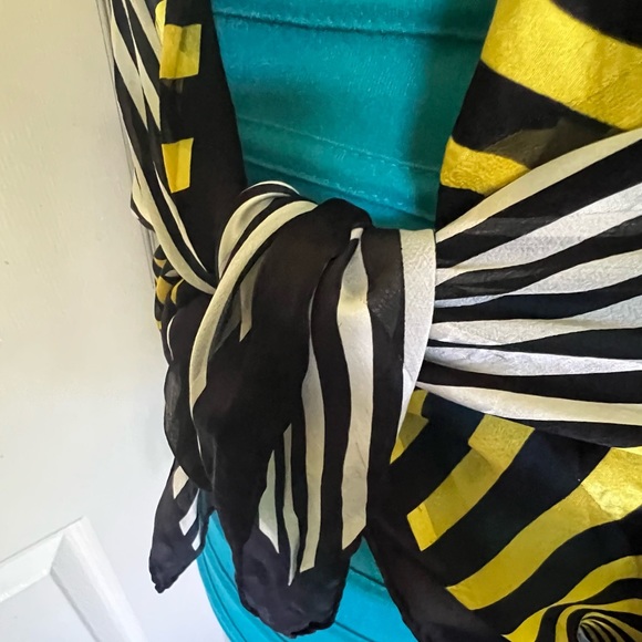 YvesSaintLaurent YSL Scarf. 100% Silk. Stripes. Made in Italy. - Picture 6 of 14